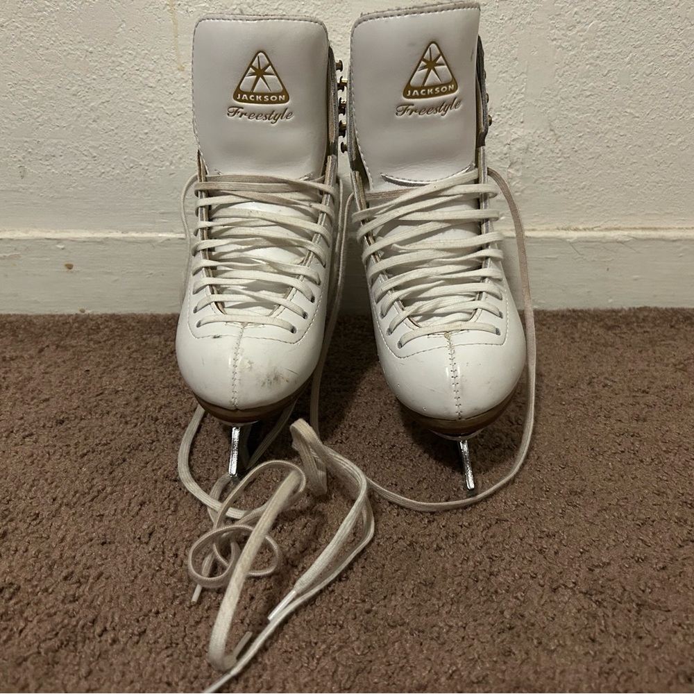 Jackson Freestyle Skates 5B